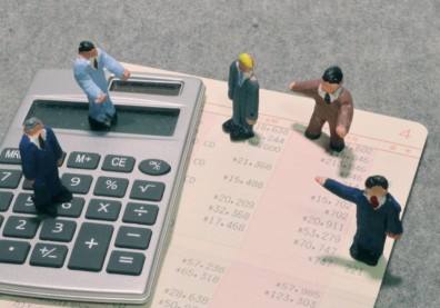 柬埔寨詐騙凸顯年輕人低薪＋政府獨尊半導體業！